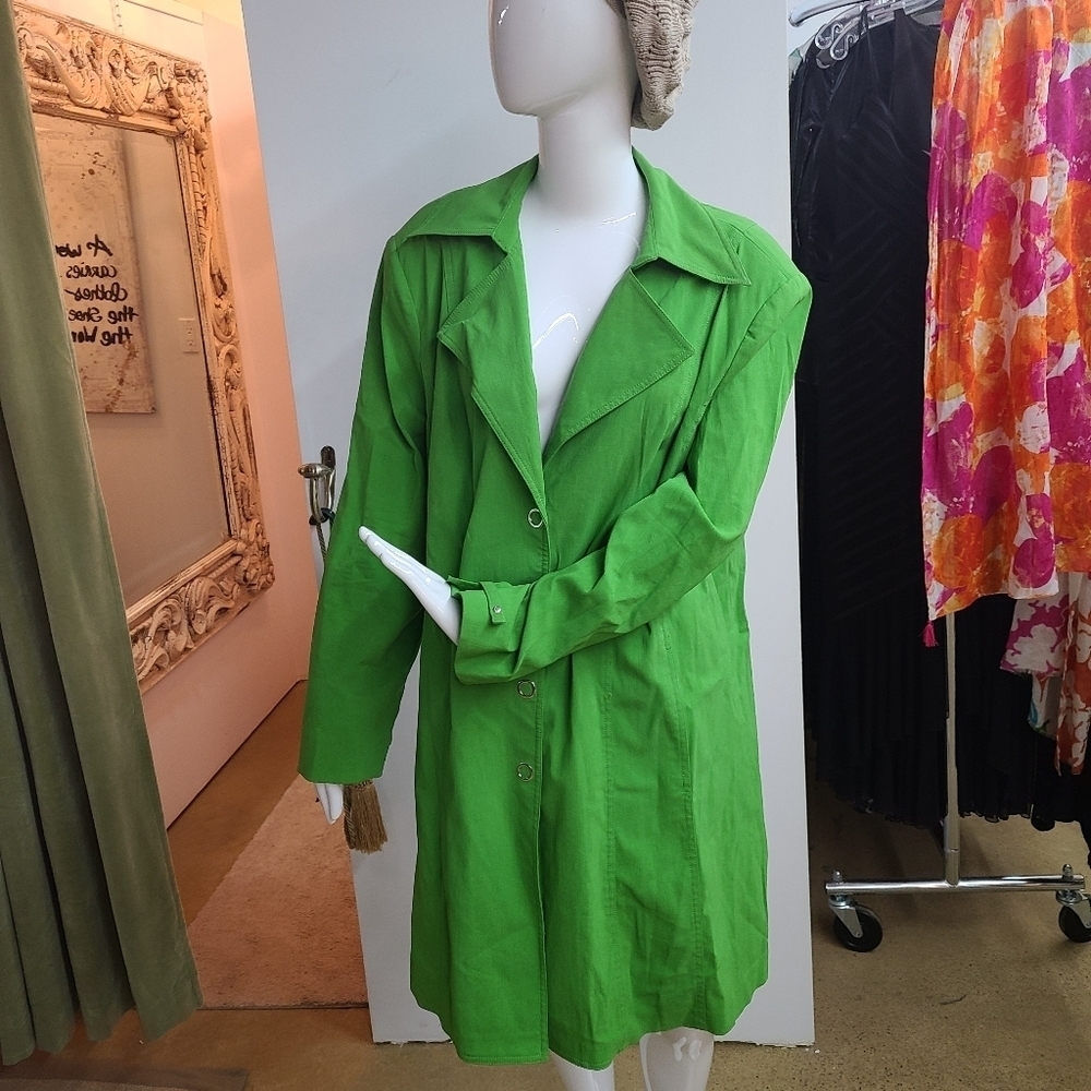 Lane Bryant Trench